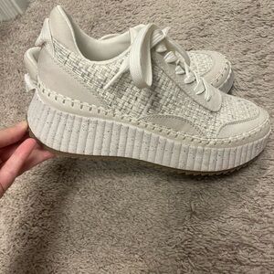 Universal Thread Off-White Woven Sneakers